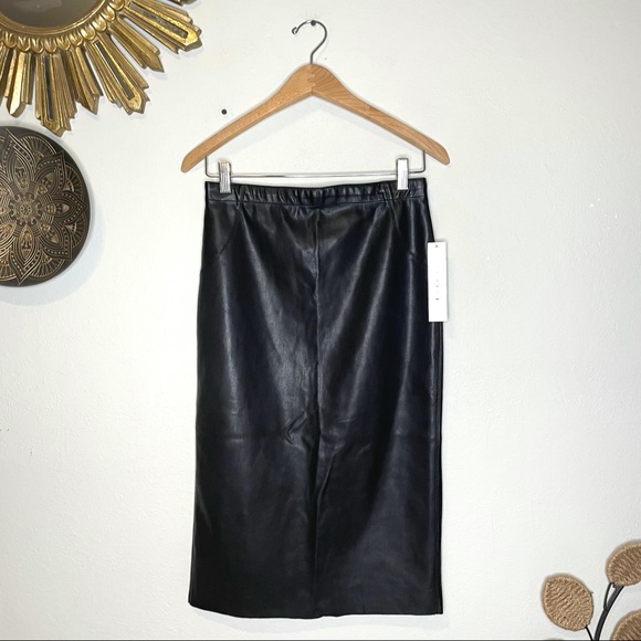 Tribal Dresses & Skirts - 🆕 Tribal Faux Leather Midi Pencil Skirt